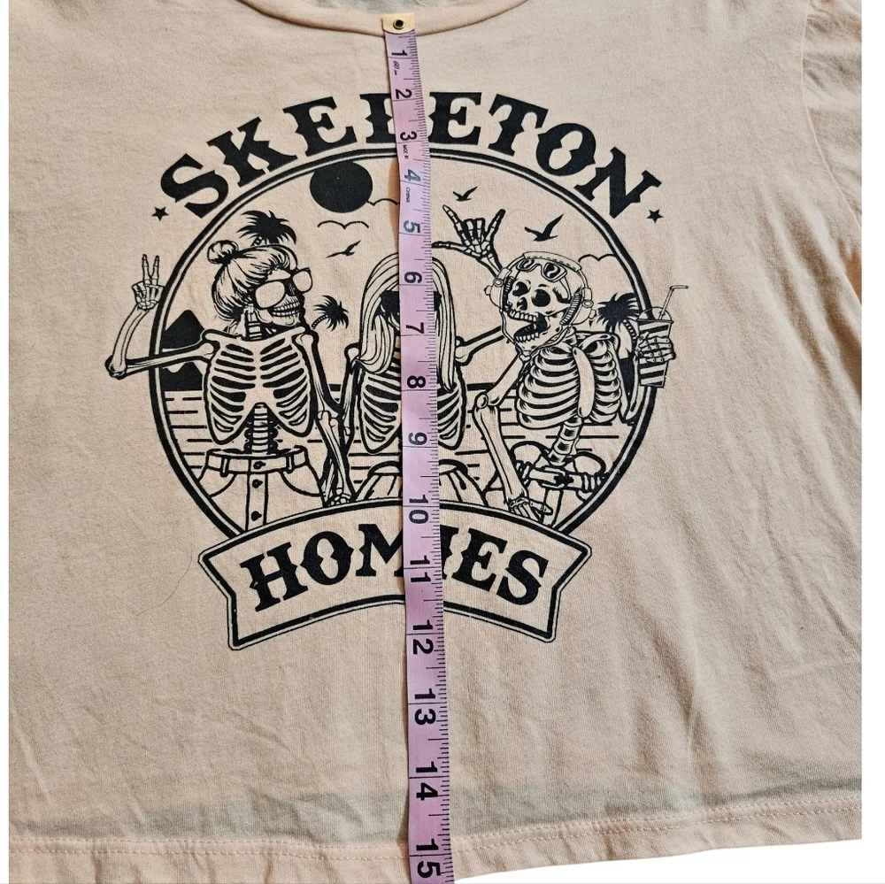 Skeleton Homies Peach Graphic Cropped Top